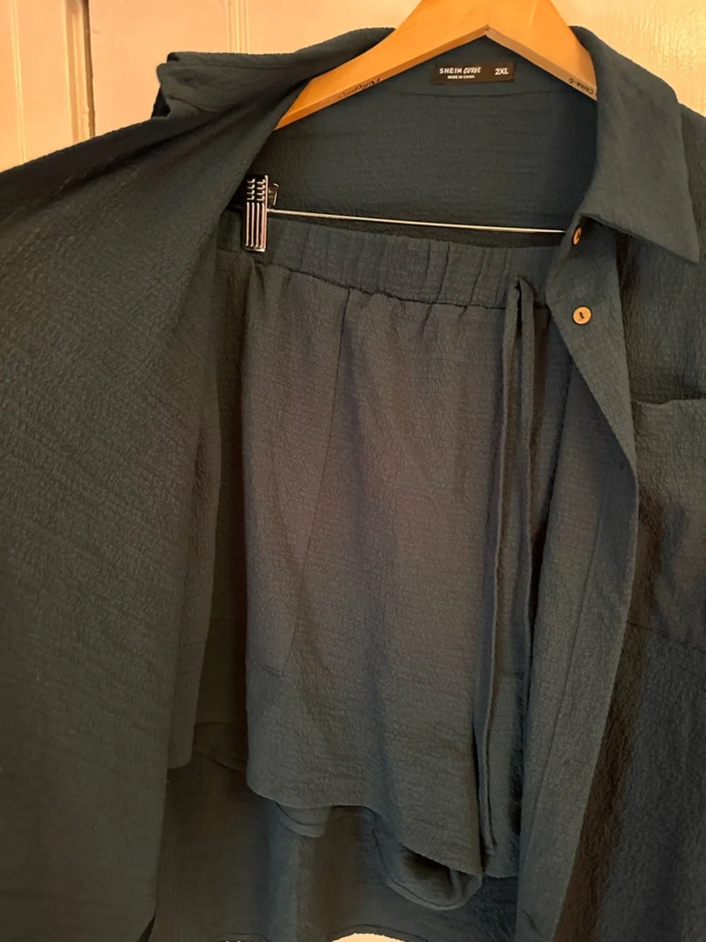 SHEIN Teal Short Sleeve Button Front Top and Short Set - Picture 3 of 5